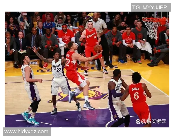 快船对阵骑士精彩直播录像回放全程回顾与分析